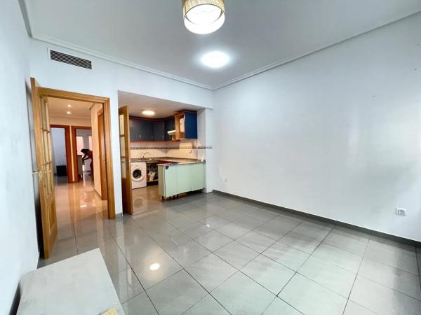 Piso en Barrio Campoamor