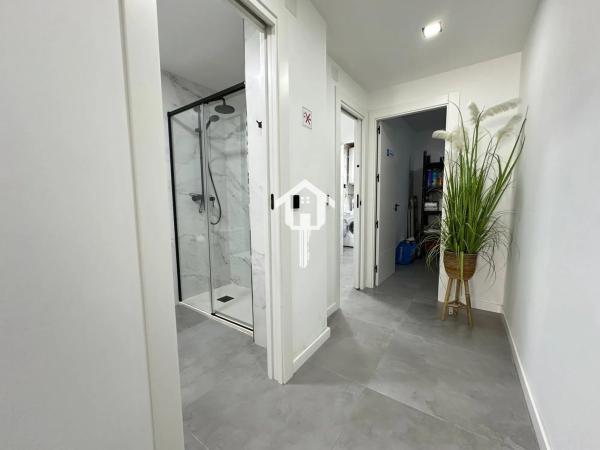 Piso en calle Francisco Carratalá Cernuda