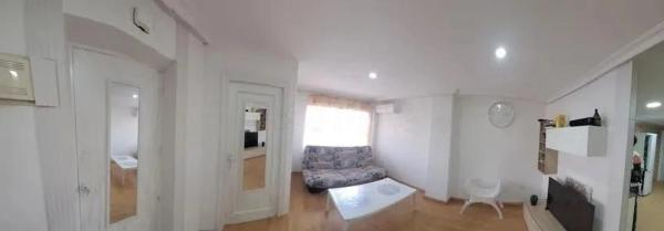 Piso en Barrio Campoamor