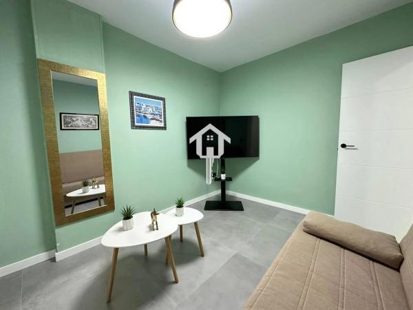 Piso en calle Francisco Carratalá Cernuda