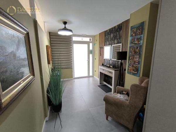 Piso en calle Francisco Carratalá Cernuda