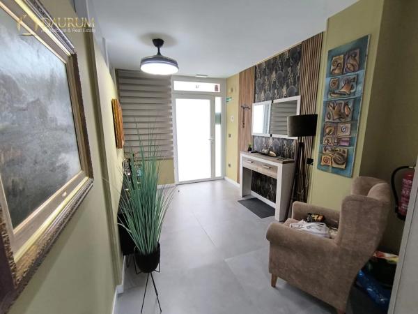 Piso en calle Francisco Carratalá Cernuda