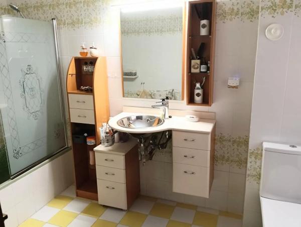 Piso en Barrio Carolinas Bajas