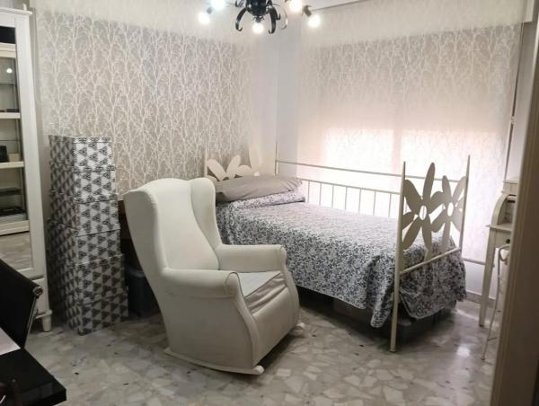 Piso en Barrio Carolinas Bajas