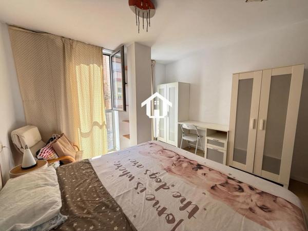 Piso en calle Cronista Viravens