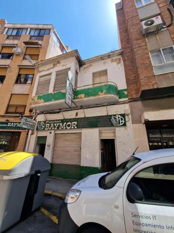 Piso en calle Garbinet, 52