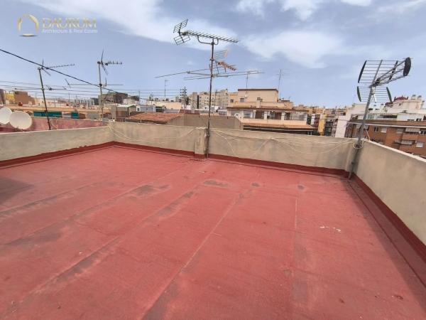 Piso en calle del Maestro Alonso