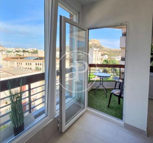 Piso en avenida Alcoi