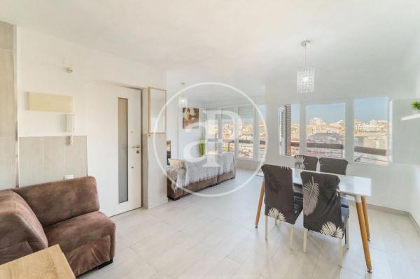 Piso en avenida Alcoi