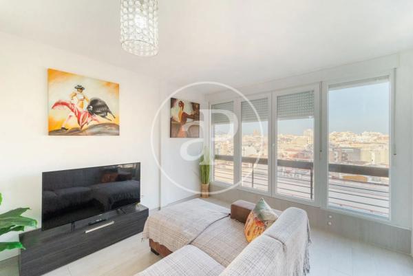 Piso en avenida Alcoi