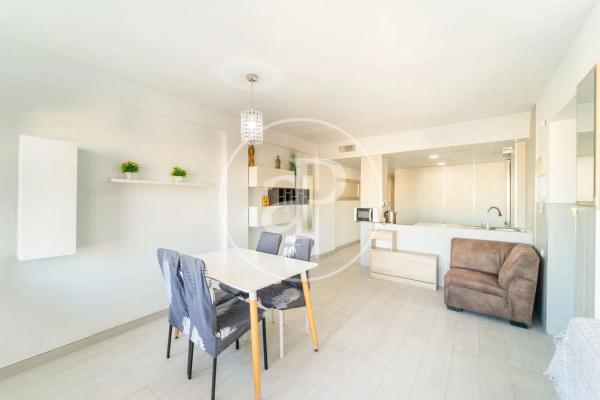 Piso en avenida Alcoi