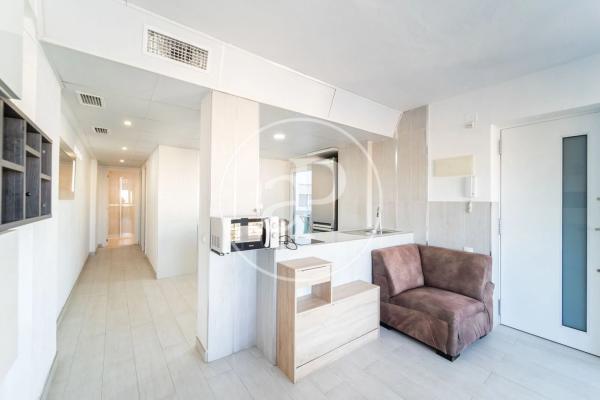 Piso en avenida Alcoi