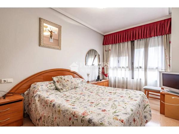 Piso en avenida de Jijona