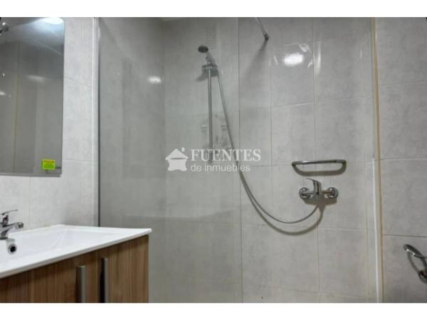 Piso en calle Rosello