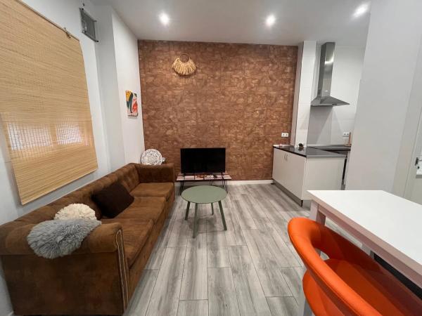 Piso en calle Elda, 3