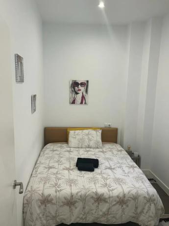 Piso en calle Elda, 3