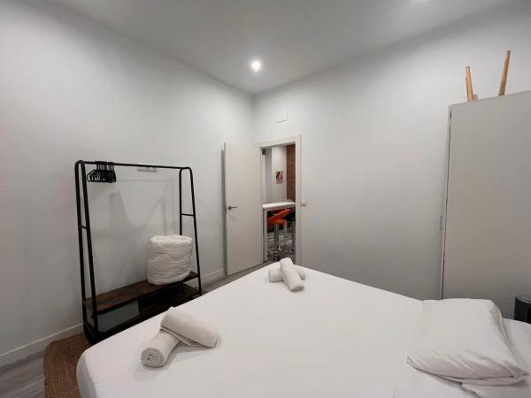 Piso en calle Elda, 3