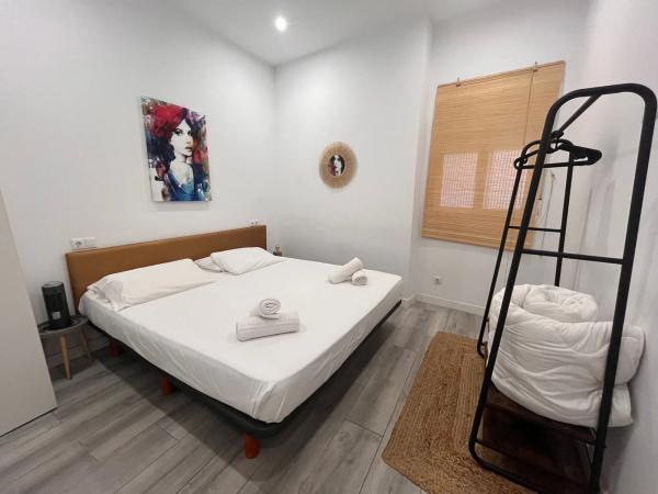 Piso en calle Elda, 3