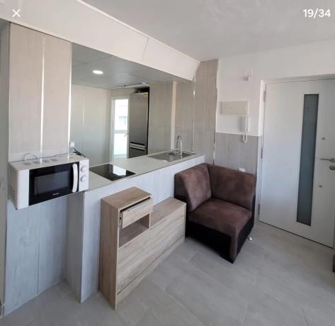 Piso en avenida Alcoi, 9