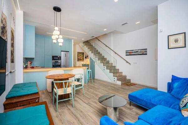 Casa independiente en calle Aspe, 44