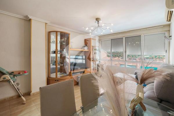 Piso en calle del Maestro Alonso