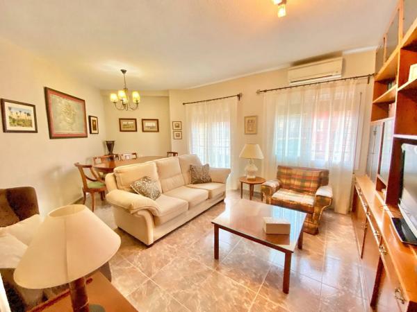 Piso en Barrio Carolinas Bajas