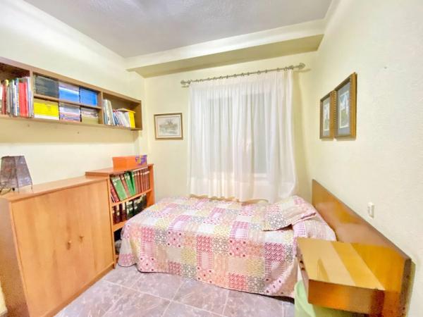 Piso en Barrio Carolinas Bajas