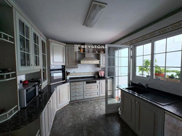 Piso en avenida de Federico Soto