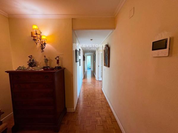 Piso en avenida de Federico Soto