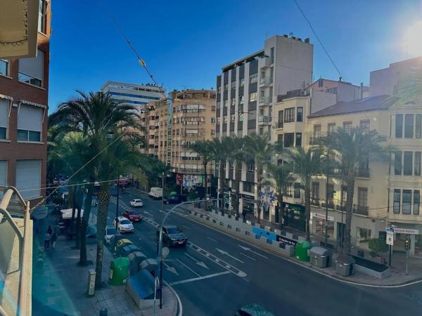 Piso en avenida Alfonso El Sabio