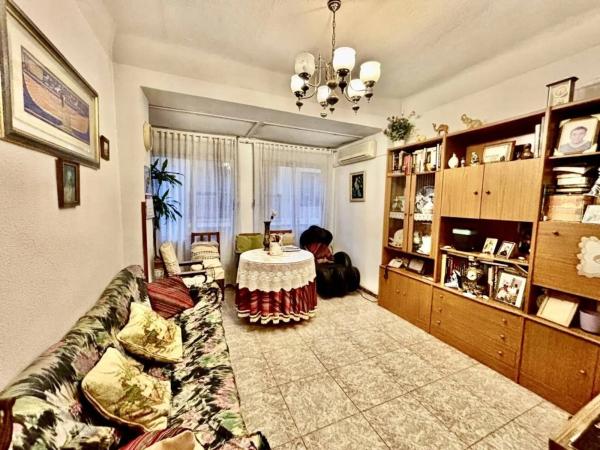 Piso en calle Valdés