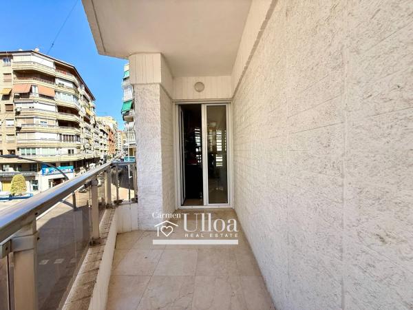 Piso en calle Pintor Aparicio