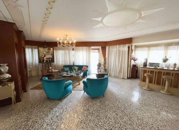 Piso en Barrio Mercado