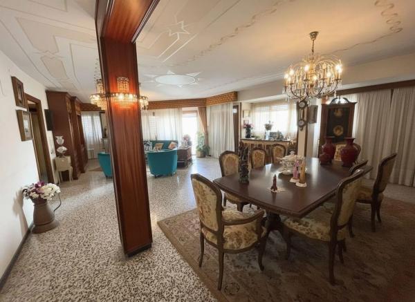 Piso en Barrio Mercado