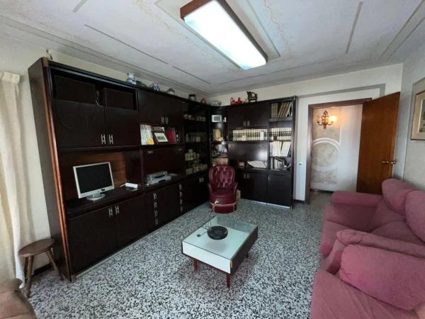 Piso en Barrio Mercado