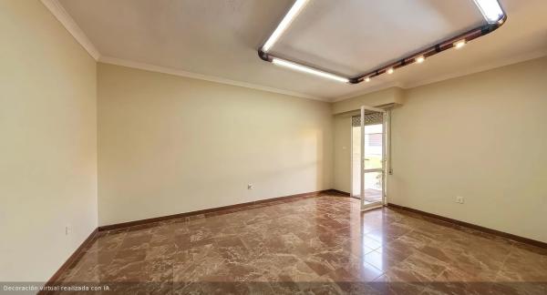 Piso en calle Segura, 13