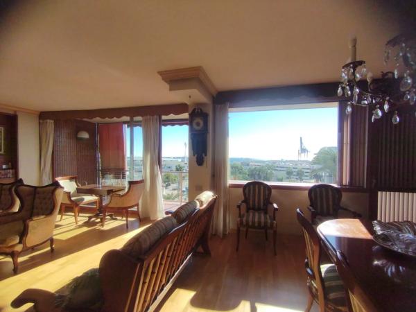 Piso en avenida de Ramón y Cajal