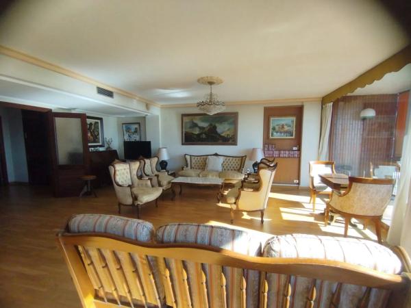 Piso en avenida de Ramón y Cajal