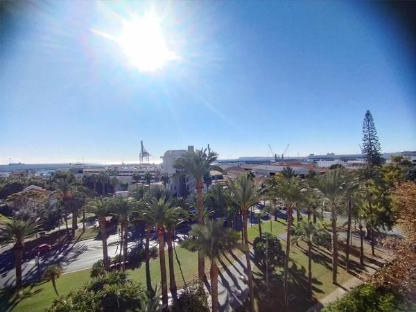 Piso en avenida de Ramón y Cajal