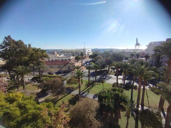 Piso en avenida de Ramón y Cajal
