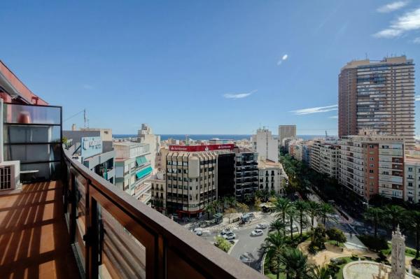 Ático en plaza de los Luceros