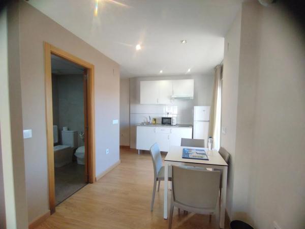 Estudio en calle Poeta Vila y Blanco