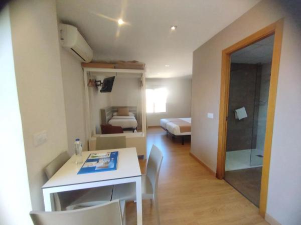 Estudio en calle Poeta Vila y Blanco