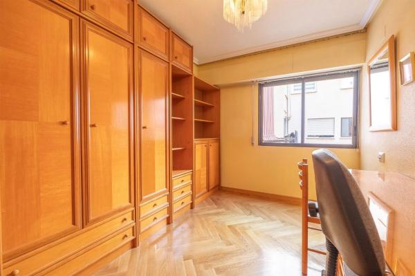 Piso en calle San Vicente