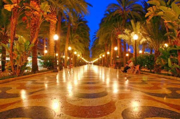 Piso en plaza Paseíto Ramiro, 3