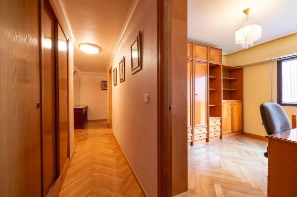 Piso en calle San Vicente