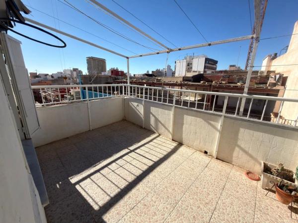 Piso en calle Navas, 16