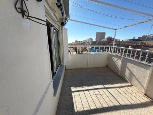 Piso en calle Navas, 16