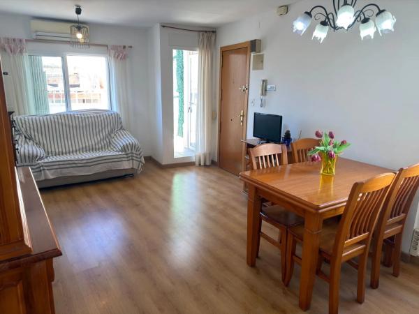 Piso en calle Navas, 16