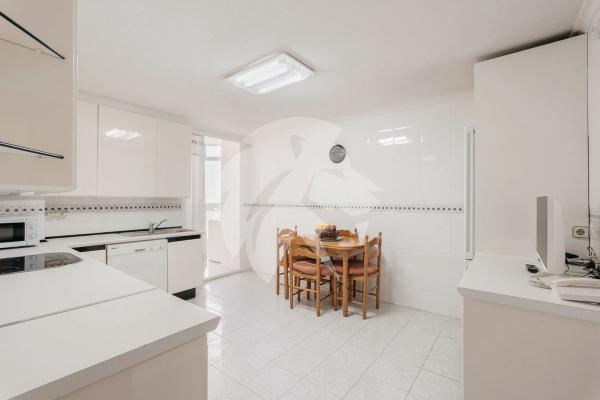 Piso en plaza de los Luceros